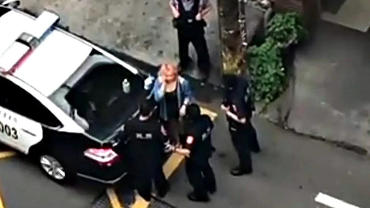 抽大麻女子妝扮顯眼 眼尖警盤查起出毒品