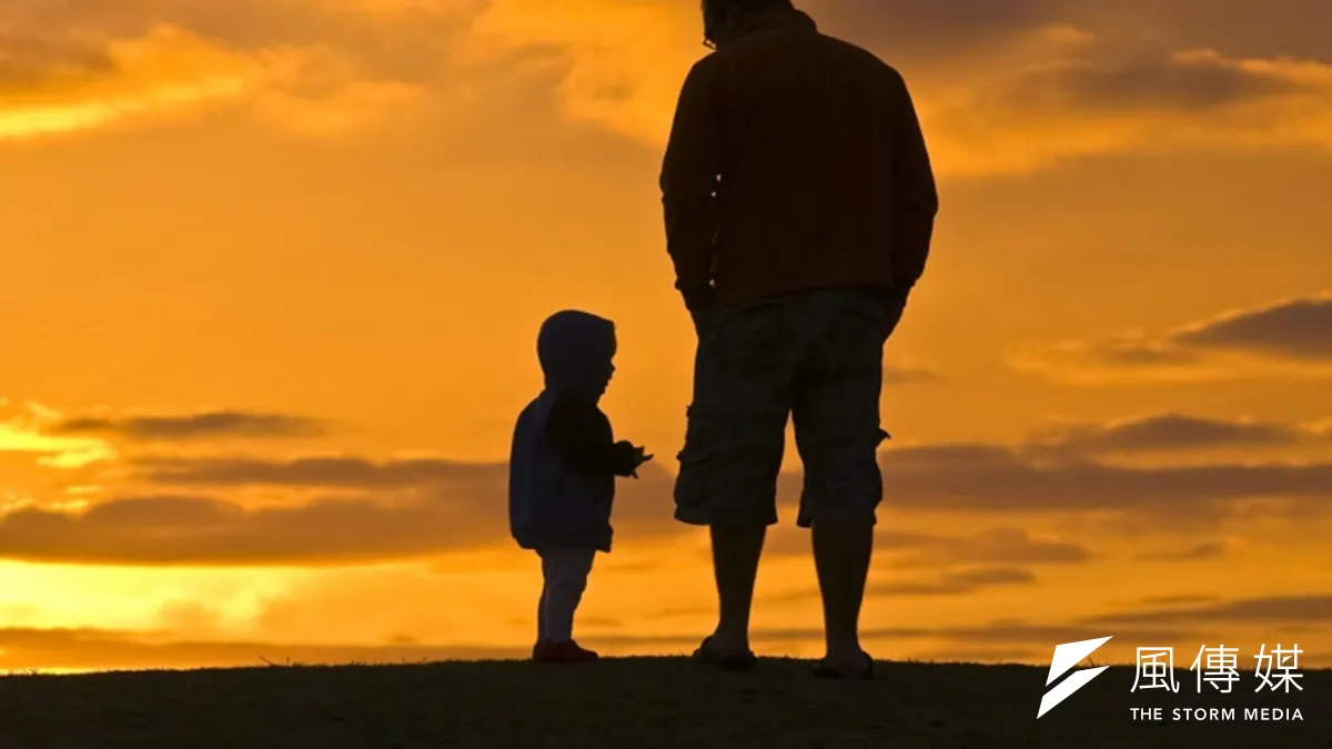 同是打工度假,台灣青年的比例明顯高於其他國家,青年急於向外找尋出路,是不是我們這座島嶼出了什麼問題?(網路圖片) 同是打工度假,台灣青年的比例明顯高於其他國家,青年急於向外找尋出路,是不是我們這座島嶼出了什麼問題?(網路圖片)