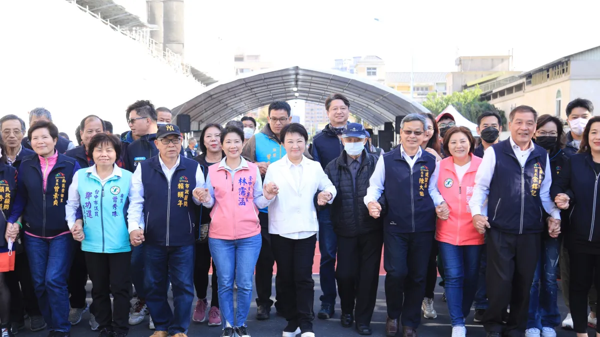 台中市長盧秀燕20日出席完工視察祈福典禮。(圖/台中市政府)
