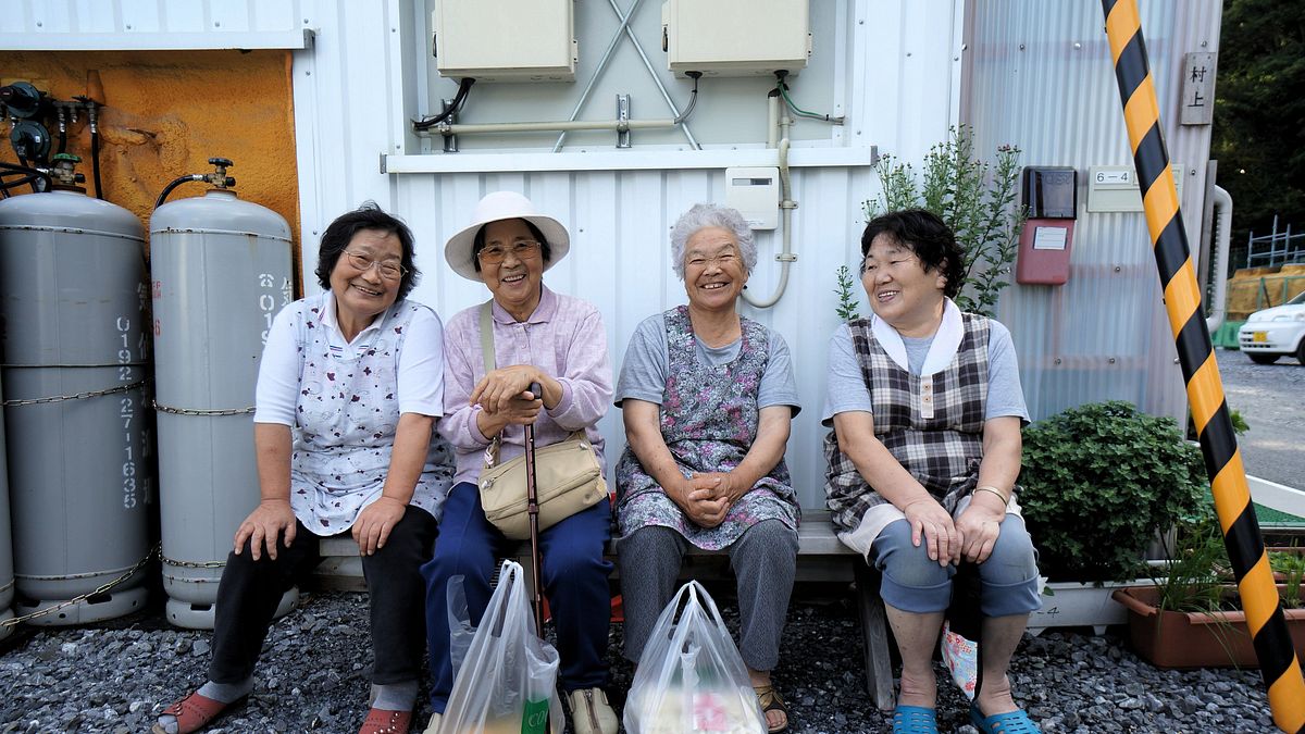 「無論在日本或新加坡,我都沒見過乘客需要在車身停穩前就急急忙忙地準備下車」(圖/MrHicks46@flickr) 「無論在日本或新加坡,我都沒見過乘客需要在車身停穩前就急急忙忙地準備下車」(圖/MrHicks46@flickr)