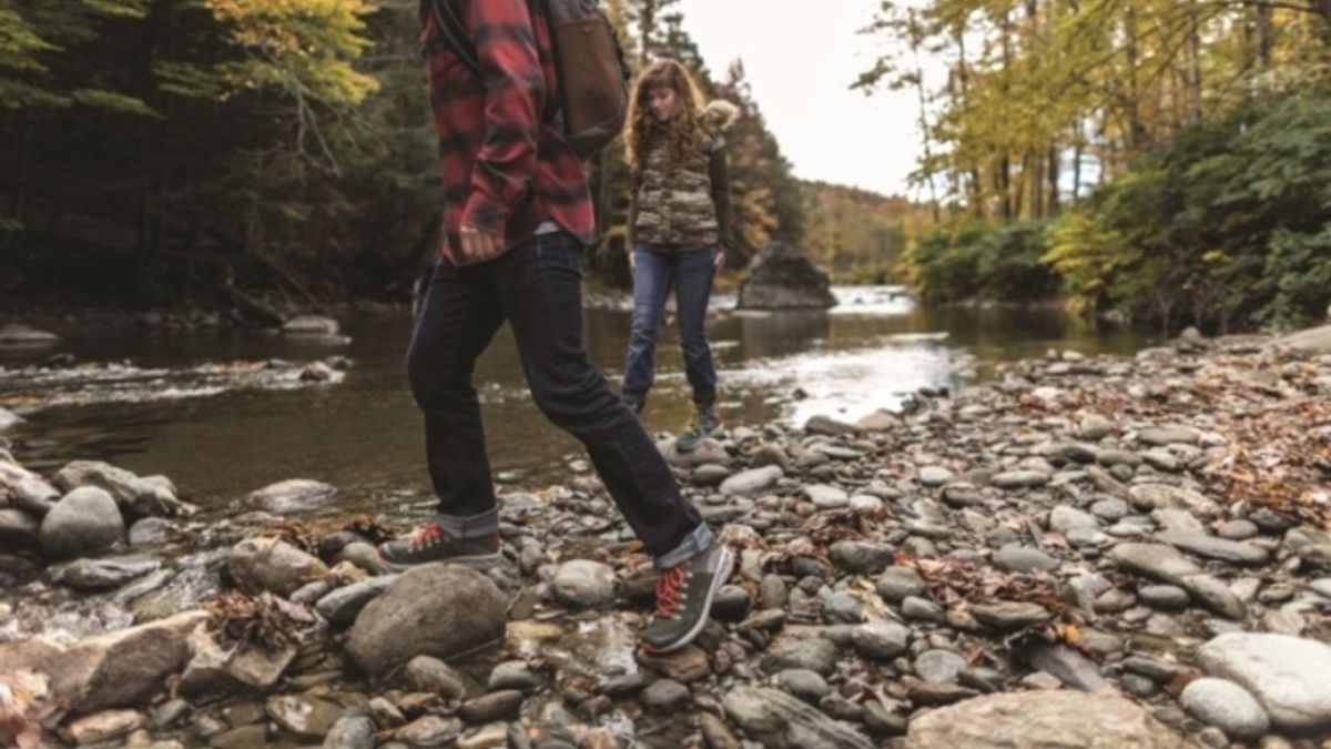 MERRELL搭配最新科技,展現不容錯過的摩登經典,激發更積極活躍的生活渴望。(圖/MERRELL提供) MERRELL搭配最新科技,展現不容錯過的摩登經典,激發更積極活躍的生活渴望。(圖/MERRELL提供)