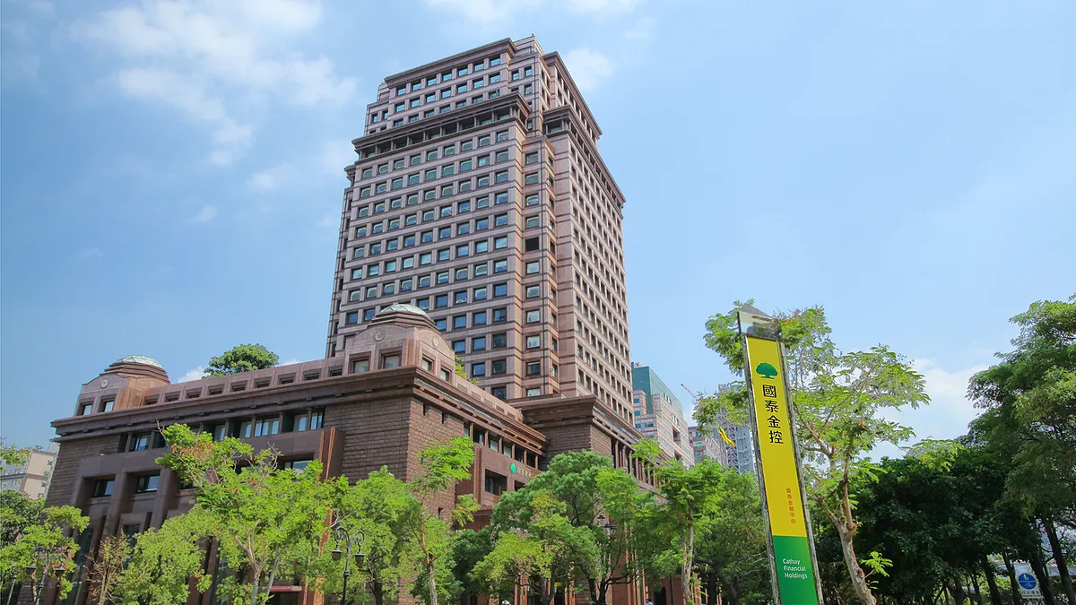 國泰金控10日公布獲利自結數,5月稅後純益52.4億元,前5月稅後純益386.5億元,累計每股稅後純益(EPS)為4.07元。(資料照,國泰金控提供)