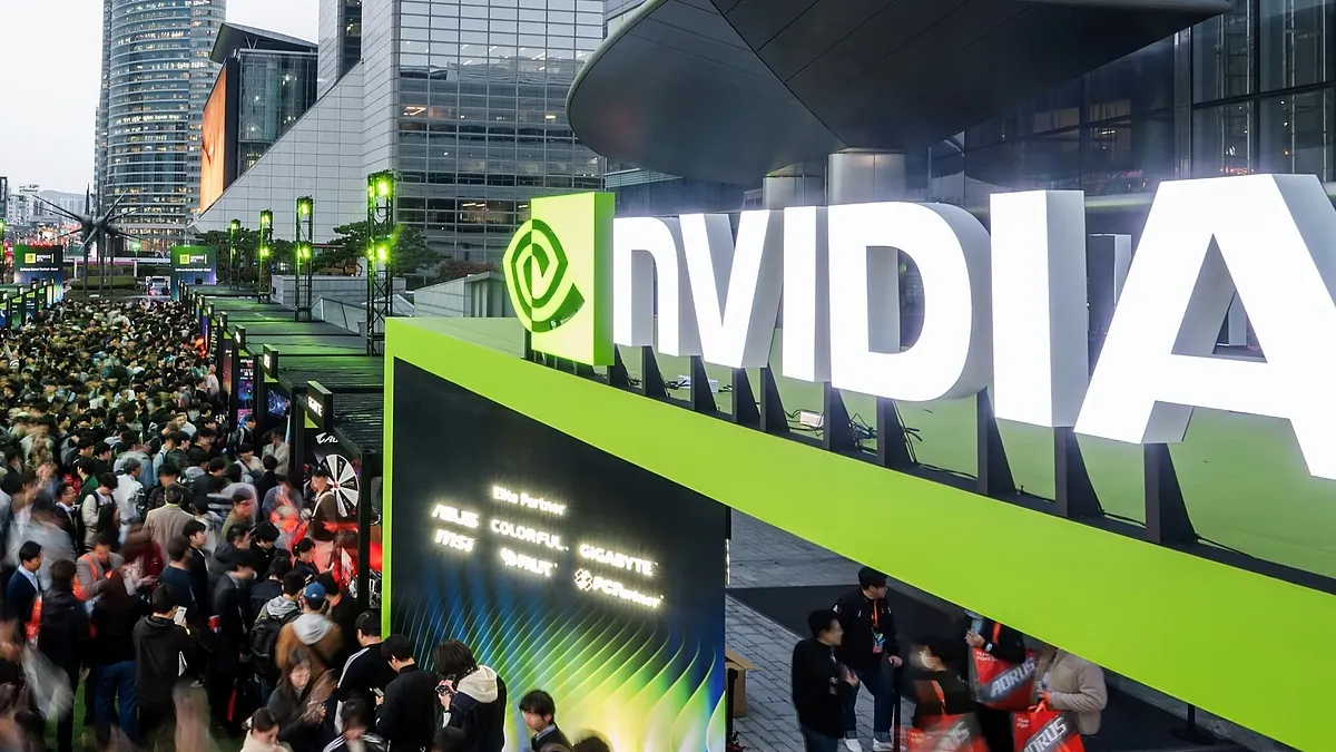 ジャーナリストの陳鳳馨氏は、Googleの親会社であるアルファベットの台頭により、エヌビディア(写真)が完全に取って代わられることはないが、市場シェアが侵食される可能性があると指摘する。(写真/エヌビディアのソーシャルメディアプラットフォームXより) ジャーナリストの陳鳳馨氏は、Googleの親会社であるアルファベットの台頭により、エヌビディア(写真)が完全に取って代わられることはないが、市場シェアが侵食される可能性があると指摘する。(写真/エヌビディアのソーシャルメディアプラットフォームXより)