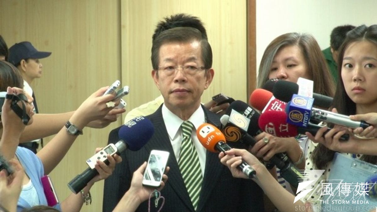 前行政院長謝長廷6日表示,此次爆炸事件廣義的講,都有責任,他認為都別推,該誰負責就誰負責。(資料照片,余志偉攝) 前行政院長謝長廷6日表示,此次爆炸事件廣義的講,都有責任,他認為都別推,該誰負責就誰負責。(資料照片,余志偉攝)