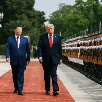 2026年5月,美國總統川普訪問北京,在中國國家主席陪同下檢閱儀仗隊。(白宮官網) 2026年5月,美國總統川普訪問北京,在中國國家主席陪同下檢閱儀仗隊。(白宮官網)