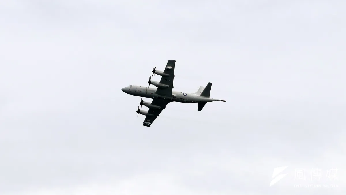 民進黨委員王定宇稍早在臉書透露,今(13)日有一架美軍P-3C反潛機出現在鵝鑾鼻南南西方。圖為國軍P-3C反潛機。(資料照,蘇仲泓攝)