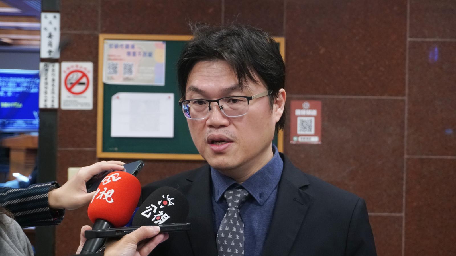 學生喊「每個月1天生理假」不夠用 教育部:研議彈性處理