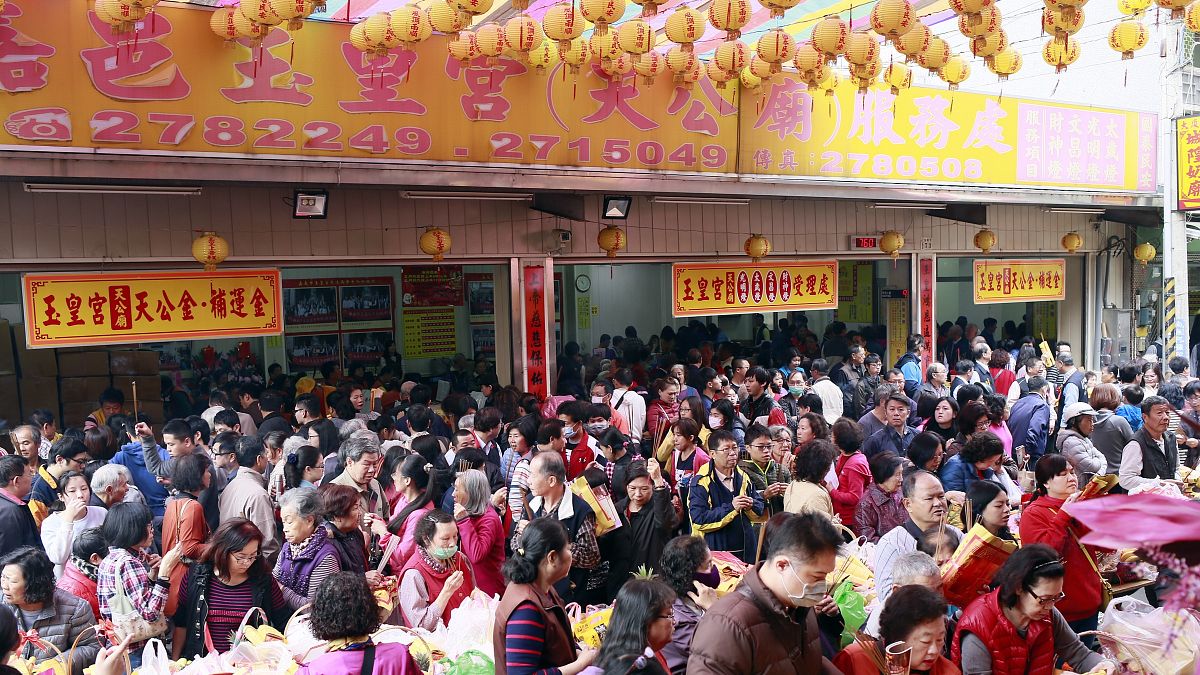 初九天公生 嘉邑玉皇宮湧入大批信眾 初九天公生 嘉邑玉皇宮湧入大批信眾