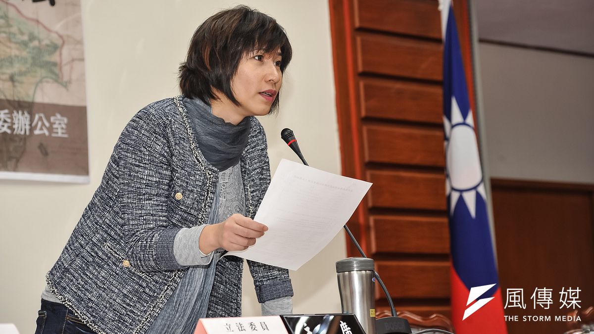 高潞.以用等立委去年底曾召開「原住民族傳統領域劃設辦法」公聽會,做出傳統領域劃設範圍不得排除私有土地等結論,要求行政部門給予回應,卻遲遲未回應。(資料照,甘岱民攝) 高潞.以用等立委去年底曾召開「原住民族傳統領域劃設辦法」公聽會,做出傳統領域劃設範圍不得排除私有土地等結論,要求行政部門給予回應,卻遲遲未回應。(資料照,甘岱民攝)