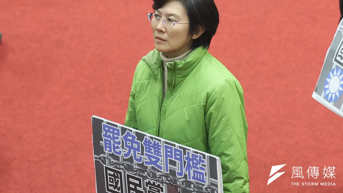 民進黨立委林岱樺爆出涉嫌詐領助理費遭檢調搜索,她發聲喊:「粉身碎骨渾不怕,要留清白在人間。」(資料照,柯承惠攝) 民進黨立委林岱樺爆出涉嫌詐領助理費遭檢調搜索,她發聲喊:「粉身碎骨渾不怕,要留清白在人間。」(資料照,柯承惠攝)