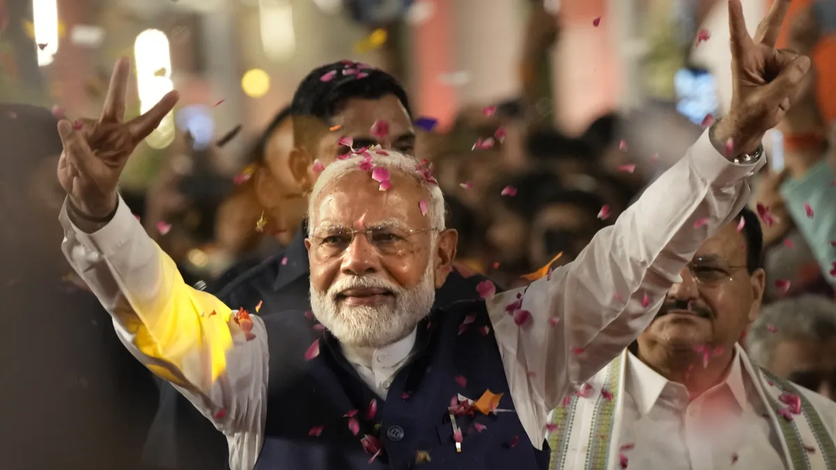 2024年6月4日,印度總理莫迪抵達人民黨(BJP)黨部。(AP)