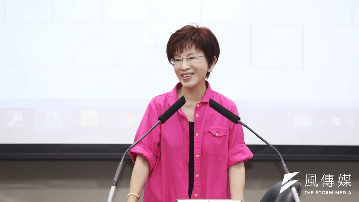 洪秀柱在國民黨總統初選民調公布後到黨中央致意(林韶安攝)