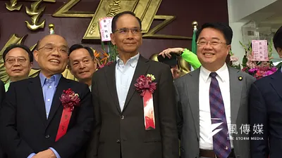 屢次被點名參戰新北市長的前行政院長游錫堃、蘇貞昌及積極爭取提名的立委吳秉叡三人27日同台互動引發關注。