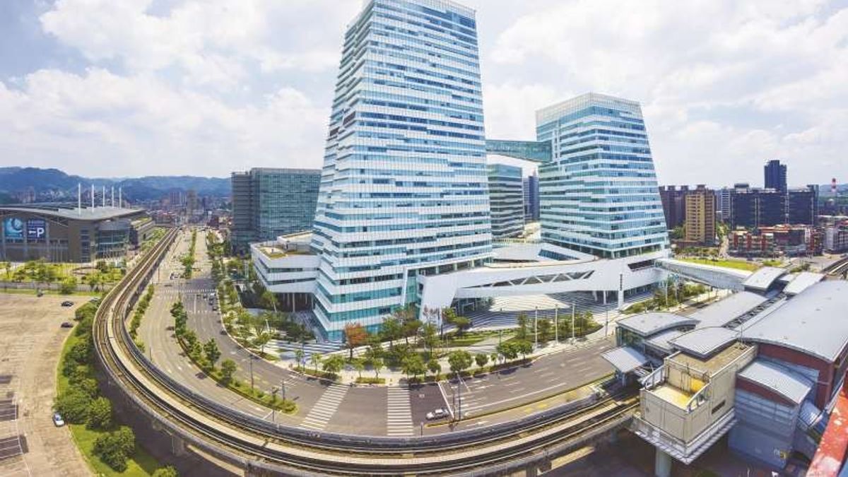 中信金今日在泰國舉行越洋記者會,說明中信入主LHFG集團的相關議題。(圖/中信提供) 中信金今日在泰國舉行越洋記者會,說明中信入主LHFG集團的相關議題。(圖/中信提供)