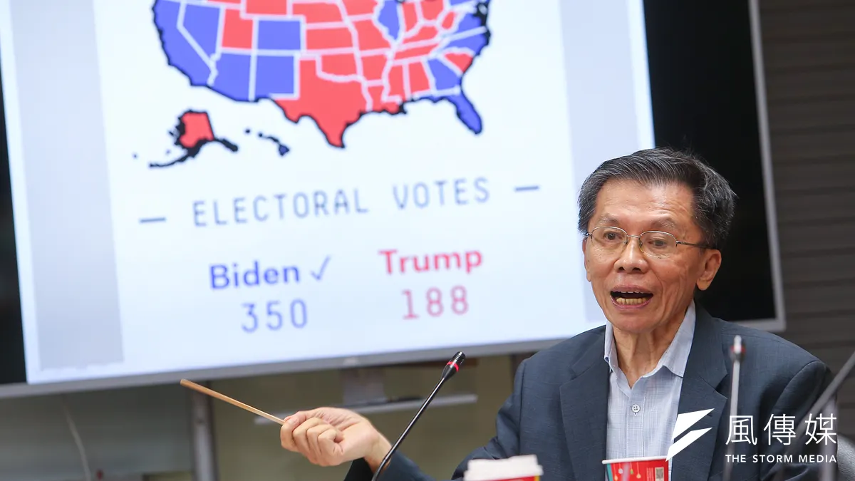 政治評論家沈富雄出席「美國總統大選結果及其影響」記者會。(顏麟宇攝) 政治評論家沈富雄出席「美國總統大選結果及其影響」記者會。(顏麟宇攝)