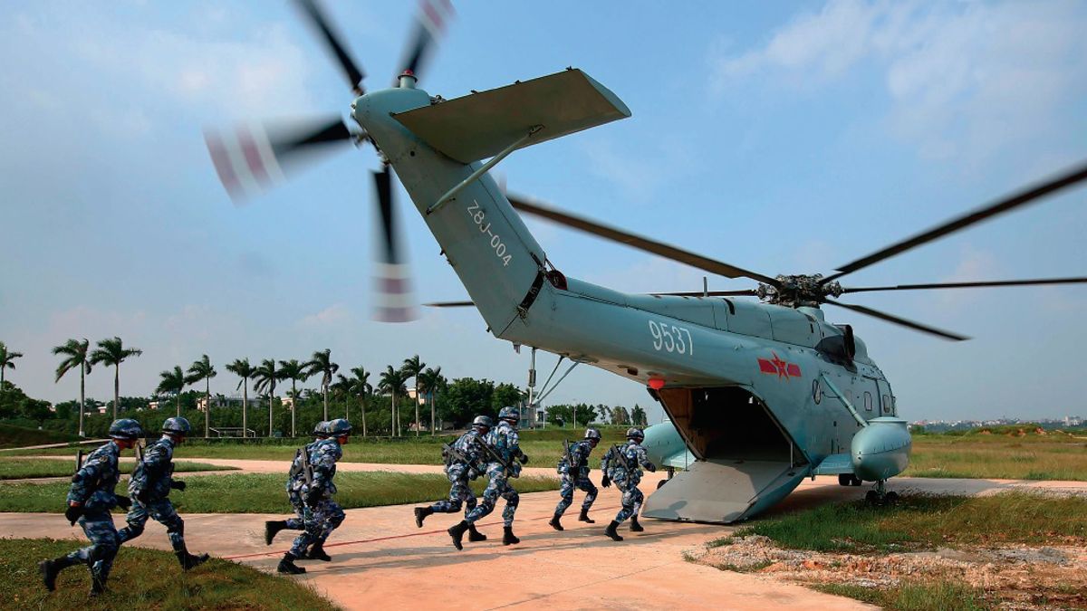 中國國防部正式回應了近期海軍陸戰隊擴編的傳聞,儘管沒有給予明確證實,但是人們仍意識到解放軍海軍陸戰隊實現重大變化的一天到來了!(資料照,新華社) 中國國防部正式回應了近期海軍陸戰隊擴編的傳聞,儘管沒有給予明確證實,但是人們仍意識到解放軍海軍陸戰隊實現重大變化的一天到來了!(資料照,新華社)