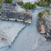 馬太鞍のせき止め湖、9月23日に崩壊し、泥流が花蓮光復を襲い、災害が酷かっただけでなく、政治的スキャンダルを巻き起こした。 (写真/顏麟宇撮影) 馬太鞍のせき止め湖、9月23日に崩壊し、泥流が花蓮光復を襲い、災害が酷かっただけでなく、政治的スキャンダルを巻き起こした。 (写真/顏麟宇撮影)