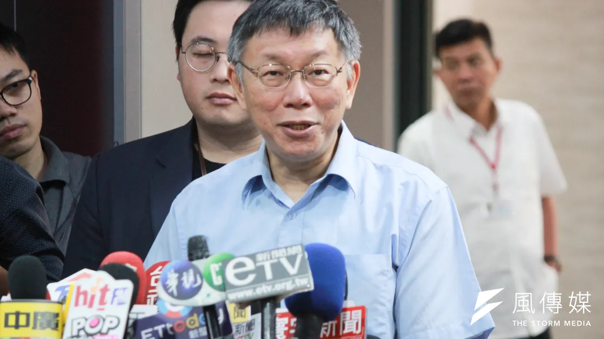 針對高雄市長韓國瑜表示國政白皮書已快完成,台北市長柯文哲(見圖)23日上午受訪時表示,政策不是最大的問題,執行力才是,這才是真正死角。。(方炳超攝)