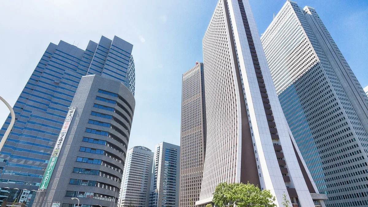 高層ビルが立ち並ぶ東京。(写真/ジユン@pakutaso)