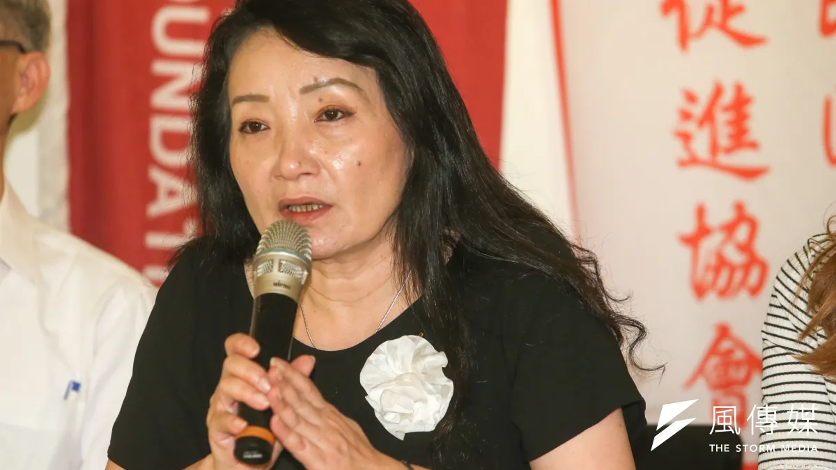兒童權益促進協會理事長暨司改國是會議第一組委員王薇君出席司改國是會議監督聯盟舉行記者會,提出「司改拖拉三大症頭,監督聯盟公開處方箋」。(陳明仁攝)