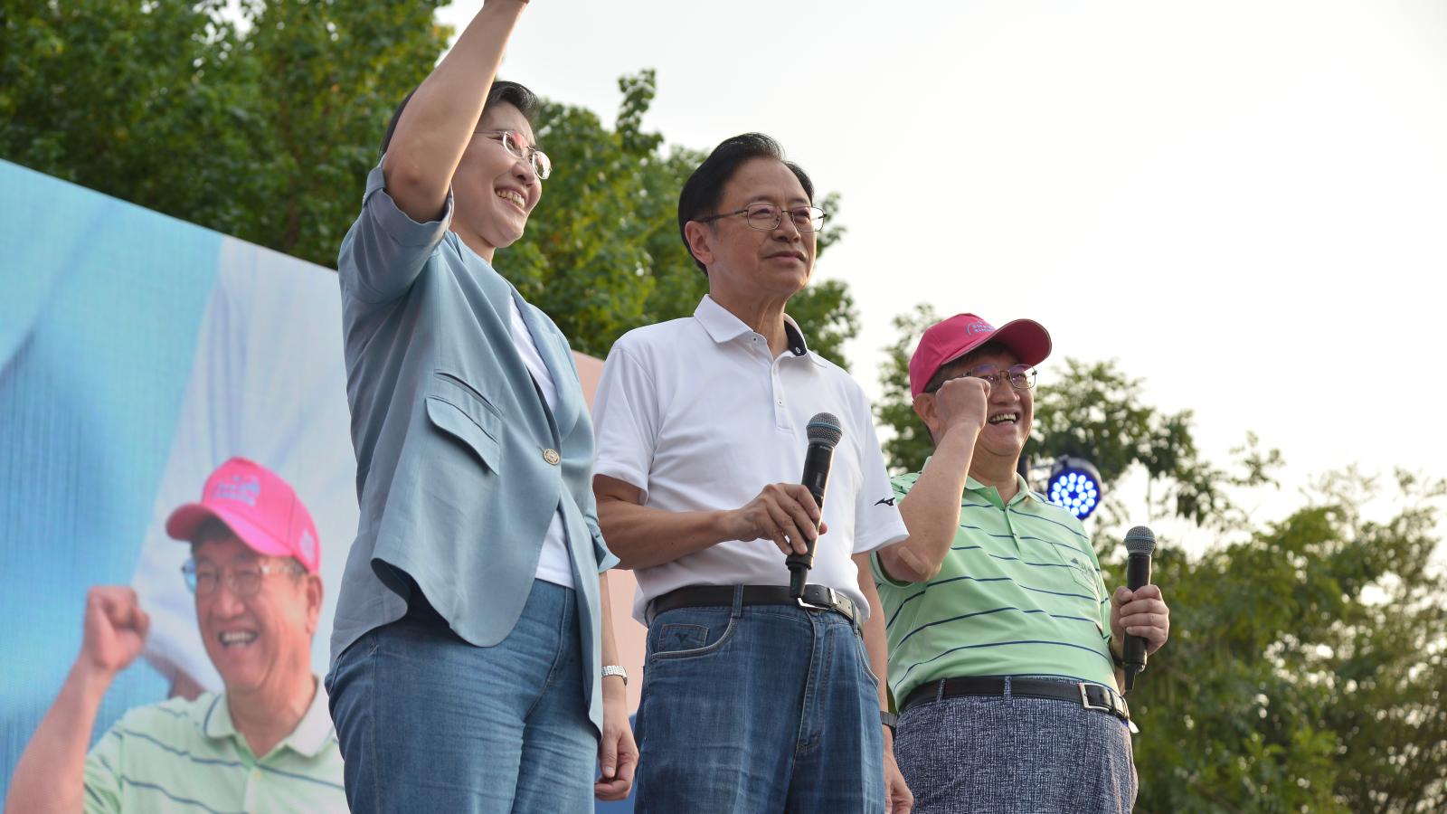 張善政讚徐欣瑩「科技縣長」 徐欣瑩拋安欣三支箭與高虹安合作改善交通