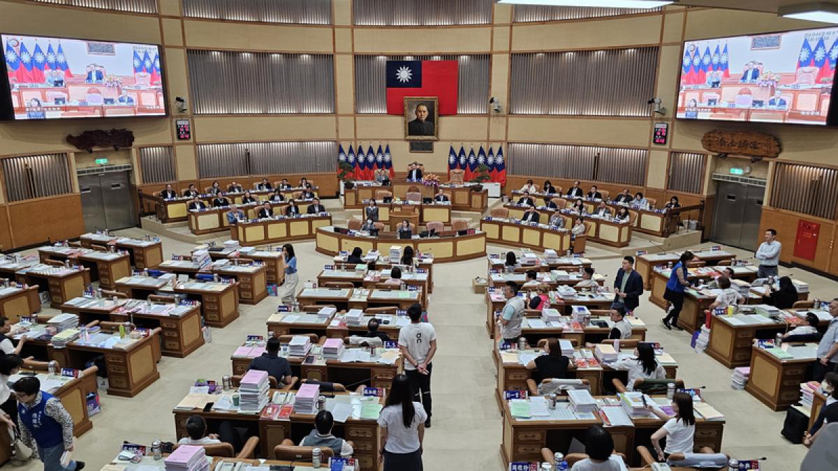 張慶瑞觀點:現代民主「隱藏的規律」