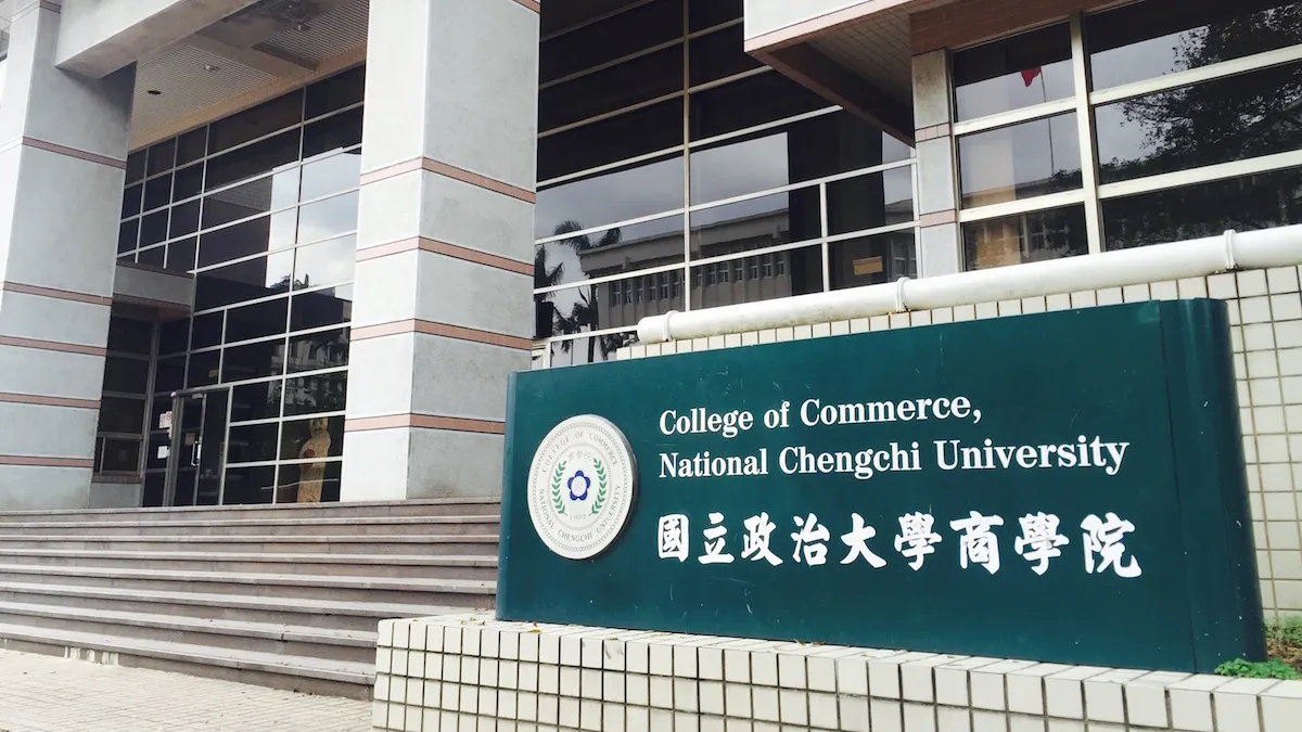 決定念商科,但這麼多相關科系,你分的清楚嗎?(圖/呂承庭攝)