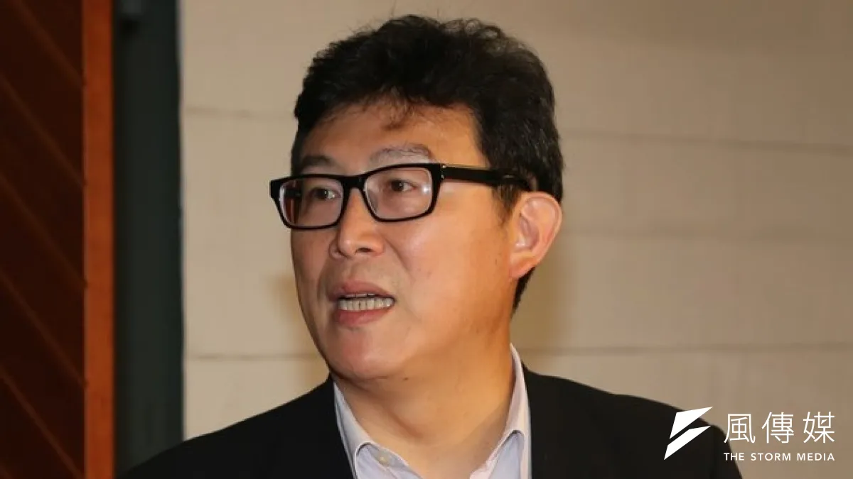 民進黨台北市長第一階段黨內初選出線的姚文智,已經開始對上第二階段的對手柯文哲。(資料照片,余志偉攝)