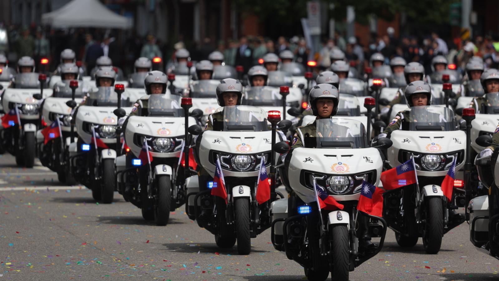 軍方採購「攻堅鋁梯車」為何比保一總隊貴1268萬?憲指部揭原因:警版本只能防護9MM手槍彈