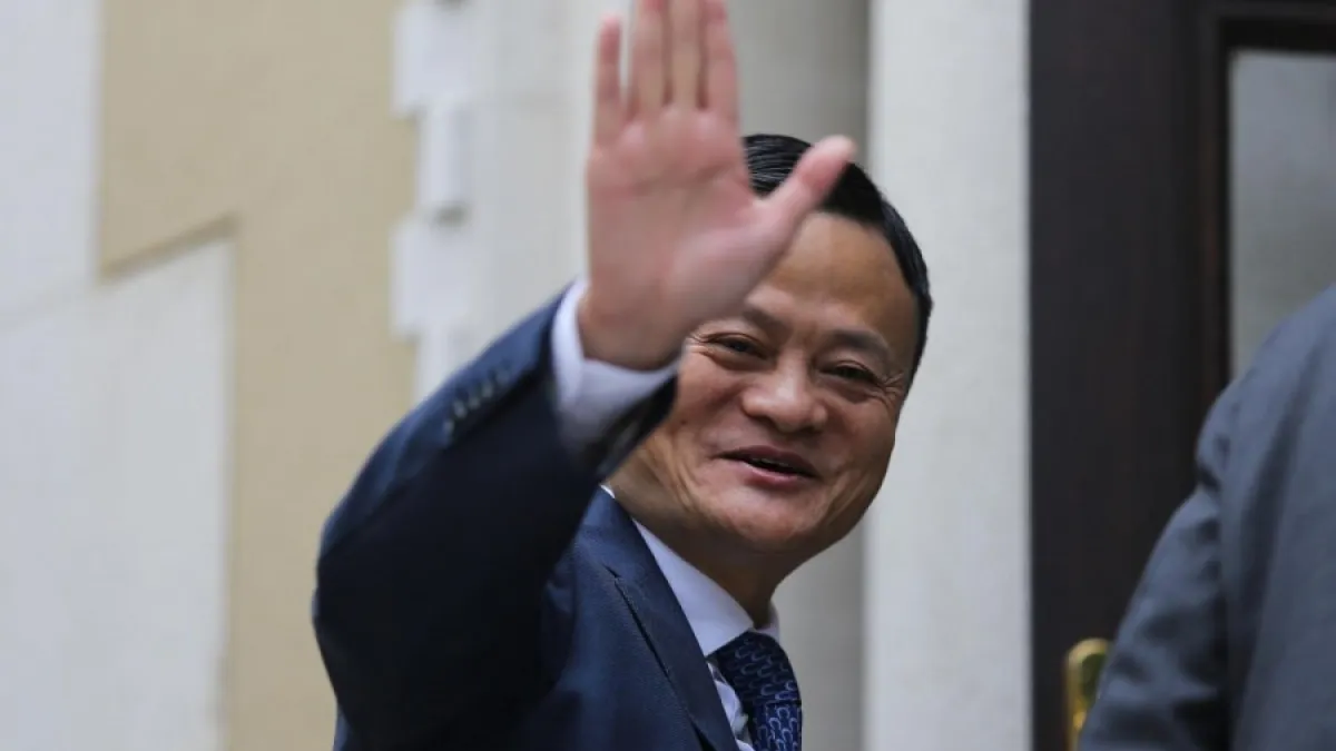 阿里巴巴創辦人馬雲宣布一年後交棒,展開權力交接,異康集團及青興資本首席顧問楊應超表示,早交棒好處是,一旦出狀況還可以回鍋救援,台積電跟宏碁都是好例子,他也建議台灣接班人不要選乖乖牌,應勇於跳脫框架。(圖/shutterstock,數位時代提供)