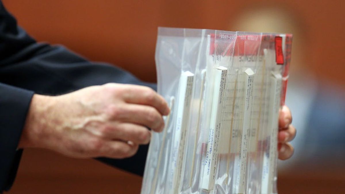 科技進步犯人再也躲不了,美國警方靠 DNA 族譜數據庫,連續逮到兩位逍遙法外30年的兇殺犯。(圖/智慧機器人網提供) 科技進步犯人再也躲不了,美國警方靠 DNA 族譜數據庫,連續逮到兩位逍遙法外30年的兇殺犯。(圖/智慧機器人網提供)