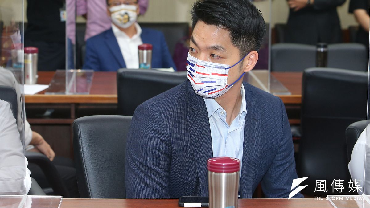 立法院23日舉行8個常設委員會召委選舉,國民黨立委蔣萬安23日當選衛環委員會召委選舉。(顏麟宇攝) 立法院23日舉行8個常設委員會召委選舉,國民黨立委蔣萬安23日當選衛環委員會召委選舉。(顏麟宇攝)