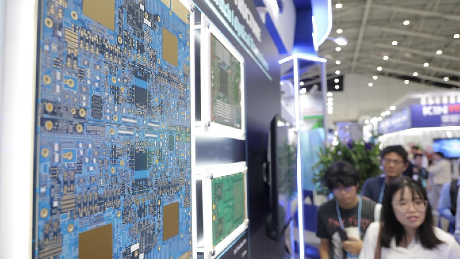 「南電、景碩、臻鼎-KY、欣興」全員千金股?外資看準缺貨延燒到2028,最新目標價上修:這1檔漲幅還能漲一倍