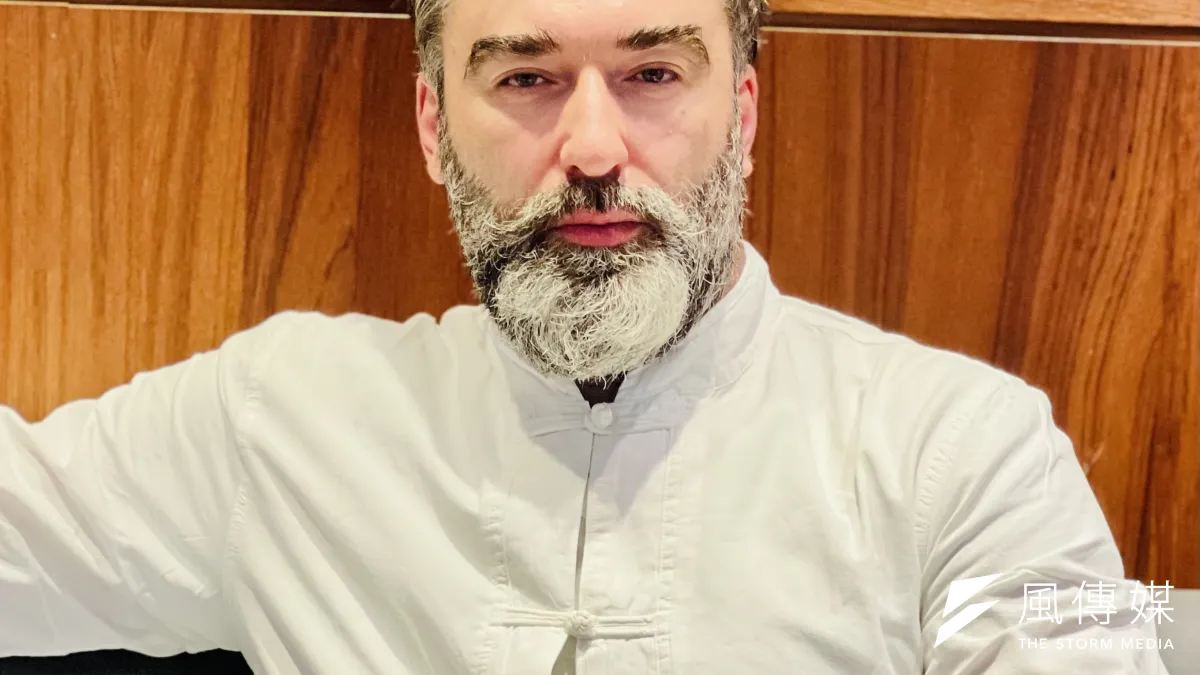 2023年4月,烏克蘭媒體人札爾馬耶夫(Peter Zalmayev)首次來台灣,期間接受《風傳媒》專訪(簡恒宇攝)