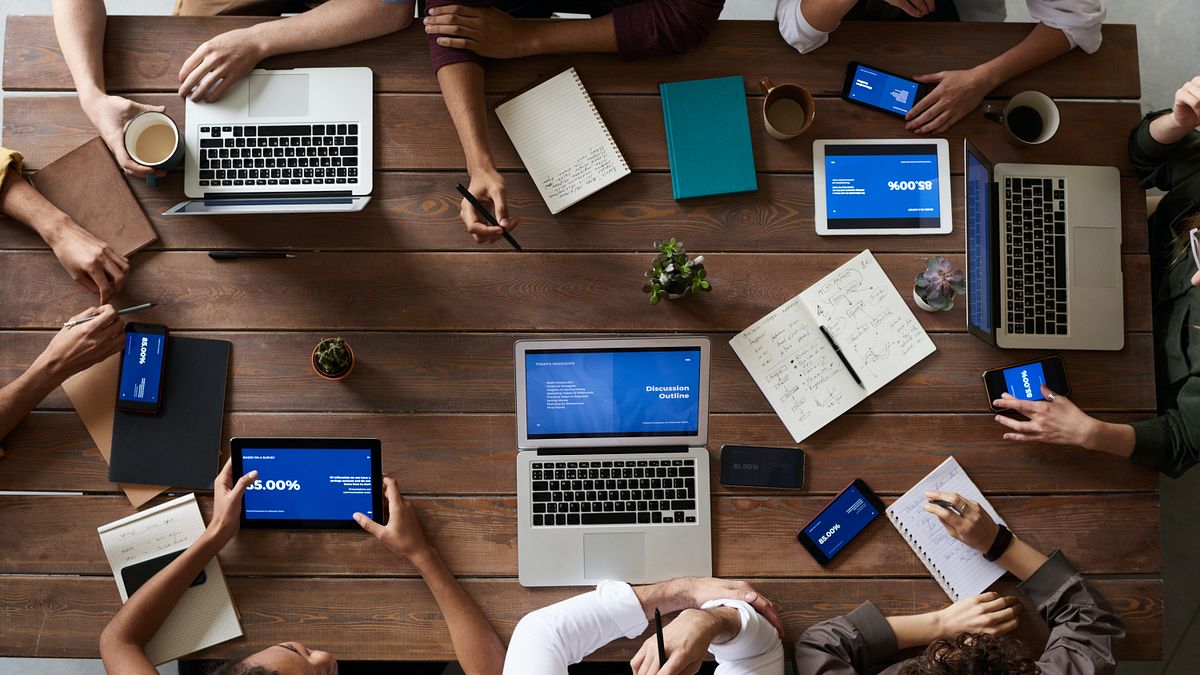 中國網路監管準備瞄準直播行業。圖片來源:pexels 中國網路監管準備瞄準直播行業。圖片來源:pexels