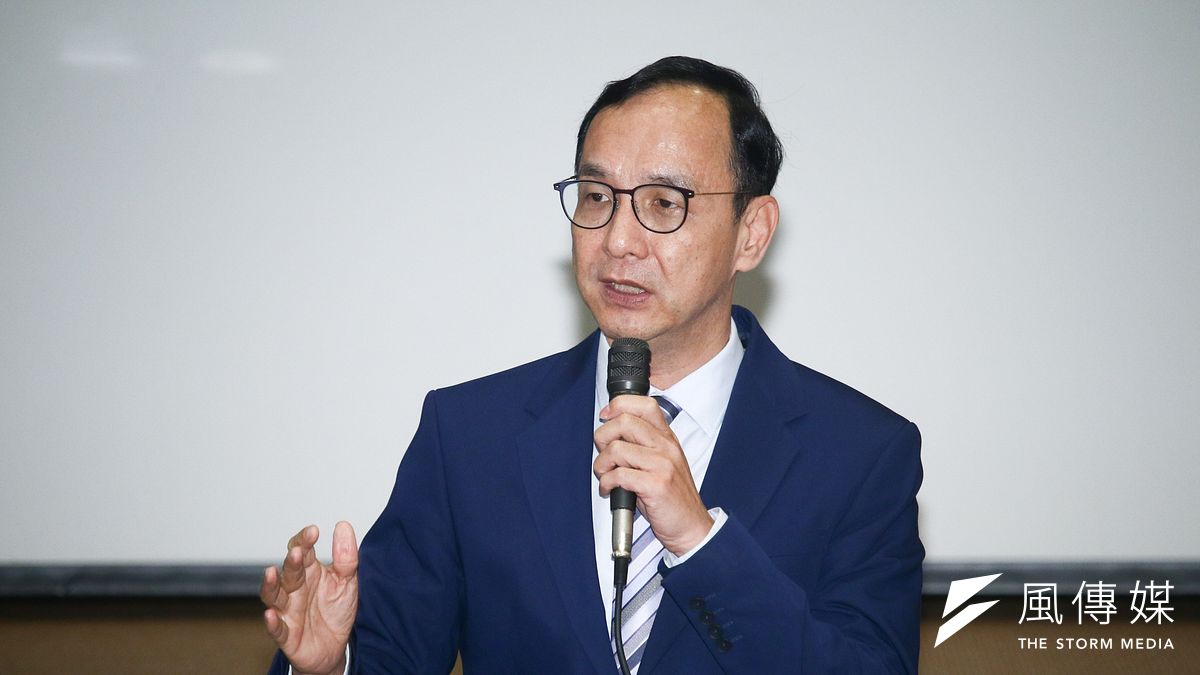 筆者在此大膽獻策:國民黨應該勇敢「割捨」南投戰局,才有最大的「勝機」,贏回2024大選。白話地說:「讓朱立倫(見圖)輸一次」,才是上策!(資料照,蔡親傑攝) 筆者在此大膽獻策:國民黨應該勇敢「割捨」南投戰局,才有最大的「勝機」,贏回2024大選。白話地說:「讓朱立倫(見圖)輸一次」,才是上策!(資料照,蔡親傑攝)