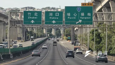 2025年10月份車市整體買氣正在加熱,而進口豪華品牌轎車第一名Lexus ES200也受到許多網友好評。(資料照/洪煜勛攝)