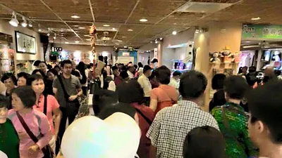 陸客來台觀光人數,開放以來人數直線成長,但也出現大量「低價陸團」,已經嚴重影響台灣觀光品質與收益。(取自 陸客來台自由行導遊家族)