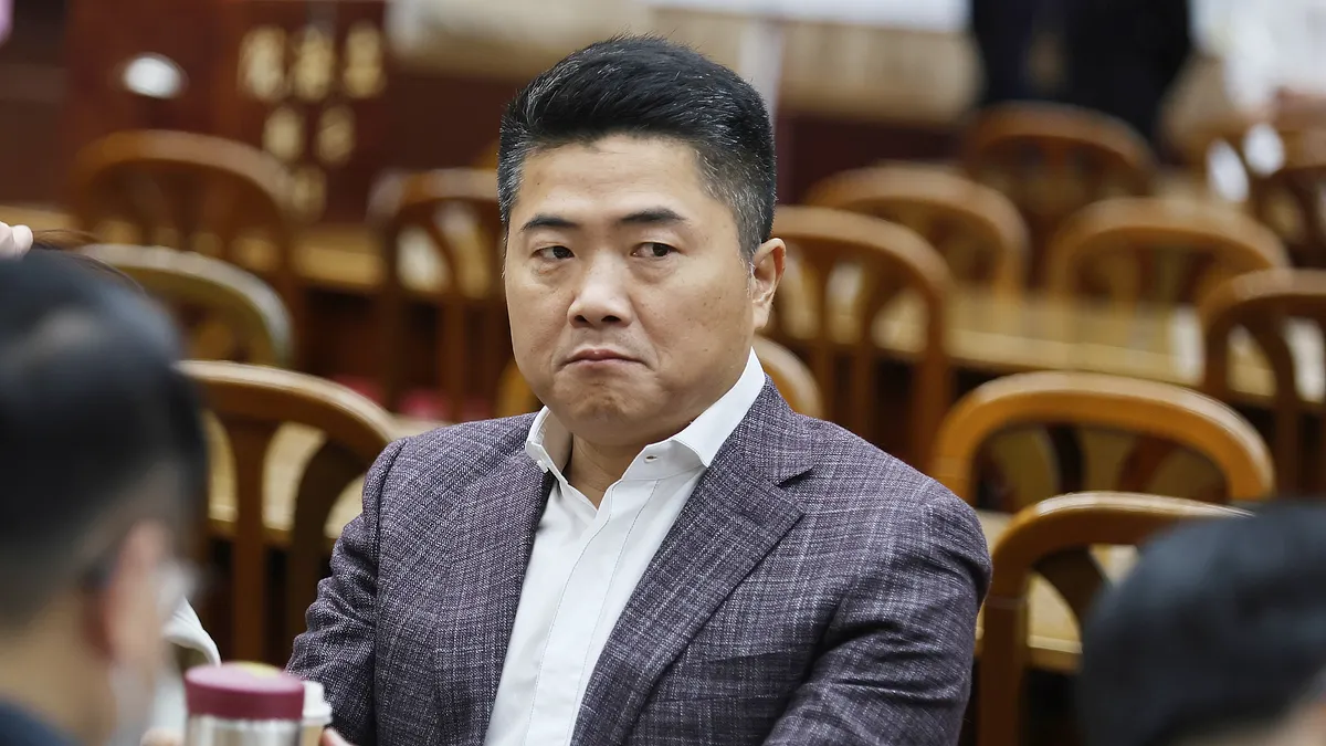 823罷免結果発表、顏寬恒氏が成功裏に立法委員の議席を守る。(写真/柯承惠撮影) 823罷免結果発表、顏寬恒氏が成功裏に立法委員の議席を守る。(写真/柯承惠撮影)