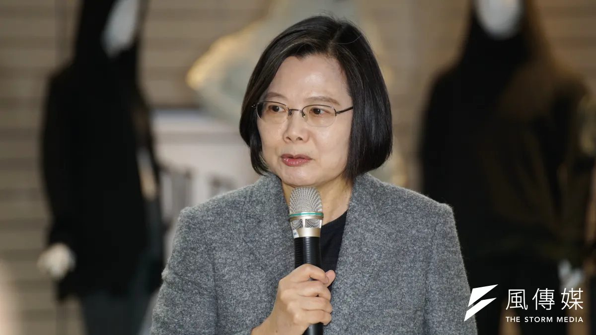 總統蔡英文今以「Taiwan Can Help,Taiwan is Helping」做圖文,強調疫情無國界,台灣行有餘力,協助全球疫情控制,並提供口罩、藥物、技術3項國際支援。(資料照,盧逸峰攝)