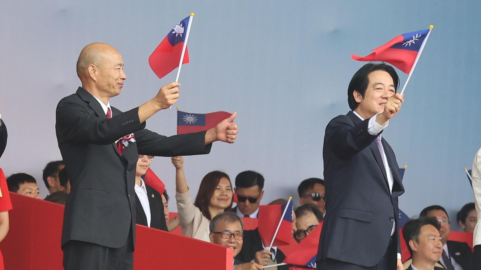 韓國瑜國慶提不副署「假民主、真獨裁」 行政院火速回應:不應污名化憲政機制