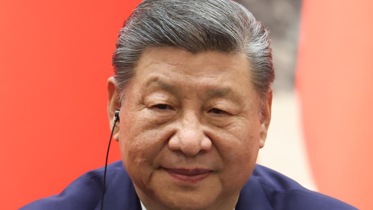 《紐約時報》專訪賴清德惹怒北京,駐華記者被迫離境!川普政府「以牙還牙」:撤銷新華社記者簽證