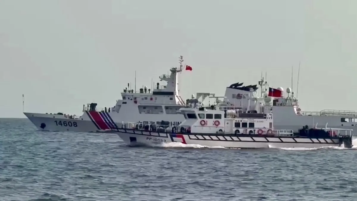 中國海警船日前進入金門限制水域,此次行動呈現「侵入→遭驅離→再次進入→改變編隊與方向」的發展脈絡,不能僅視為單一海上事件。(資料照,海洋委員會海巡署金馬澎分署提供)