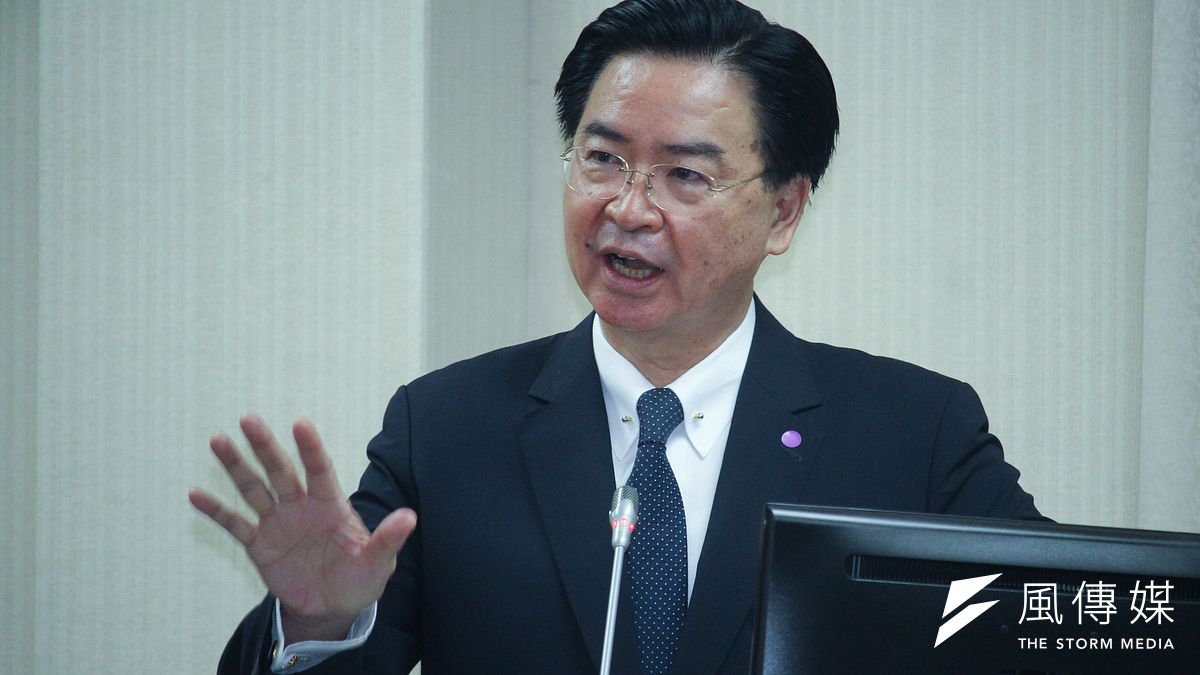 外交部長吳釗燮接收美國電台訪問時表示,目前外交部沒有進行台美建交的規劃。(蔡親傑攝) 外交部長吳釗燮接收美國電台訪問時表示,目前外交部沒有進行台美建交的規劃。(蔡親傑攝)