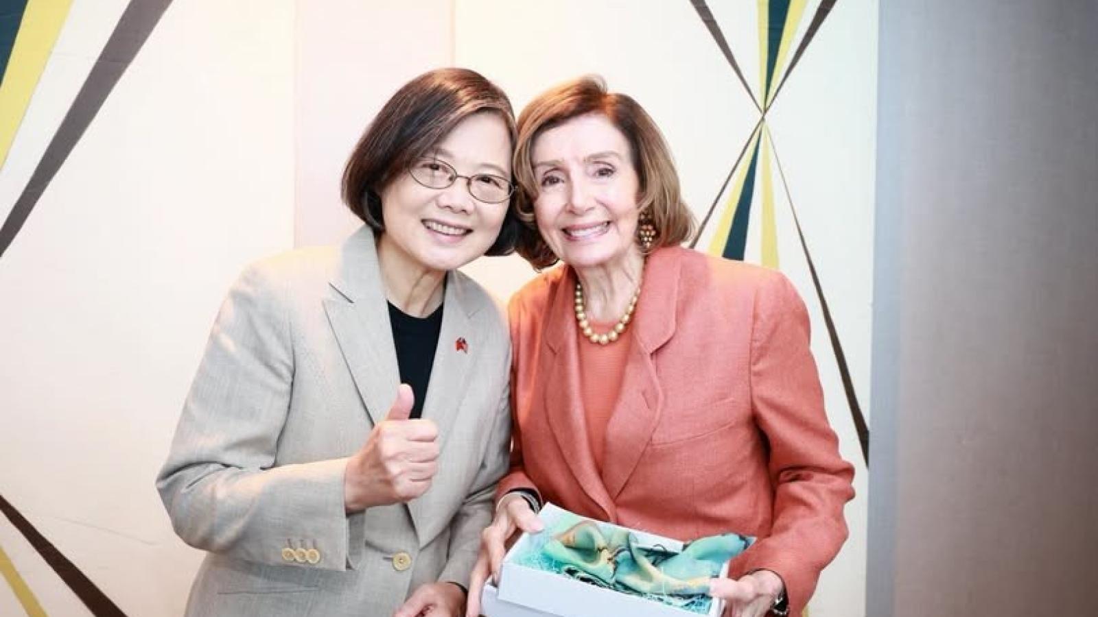 舊金山重聚!蔡英文訪美見裴洛西:她始終是台灣堅定的朋友