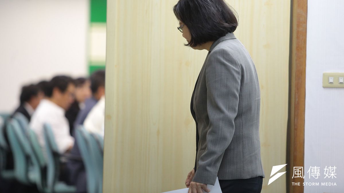 總統蔡英文26日出席民進黨中常會。(顏麟宇攝) 總統蔡英文26日出席民進黨中常會。(顏麟宇攝)