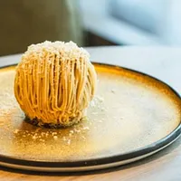 麻布台ヒルズで開催される秋の味覚イベント「HARVEST WEEKS」(9月19日〜11月3日)。(写真/麻布台ヒルズPR事務局提供) 麻布台ヒルズで開催される秋の味覚イベント「HARVEST WEEKS」(9月19日〜11月3日)。(写真/麻布台ヒルズPR事務局提供)