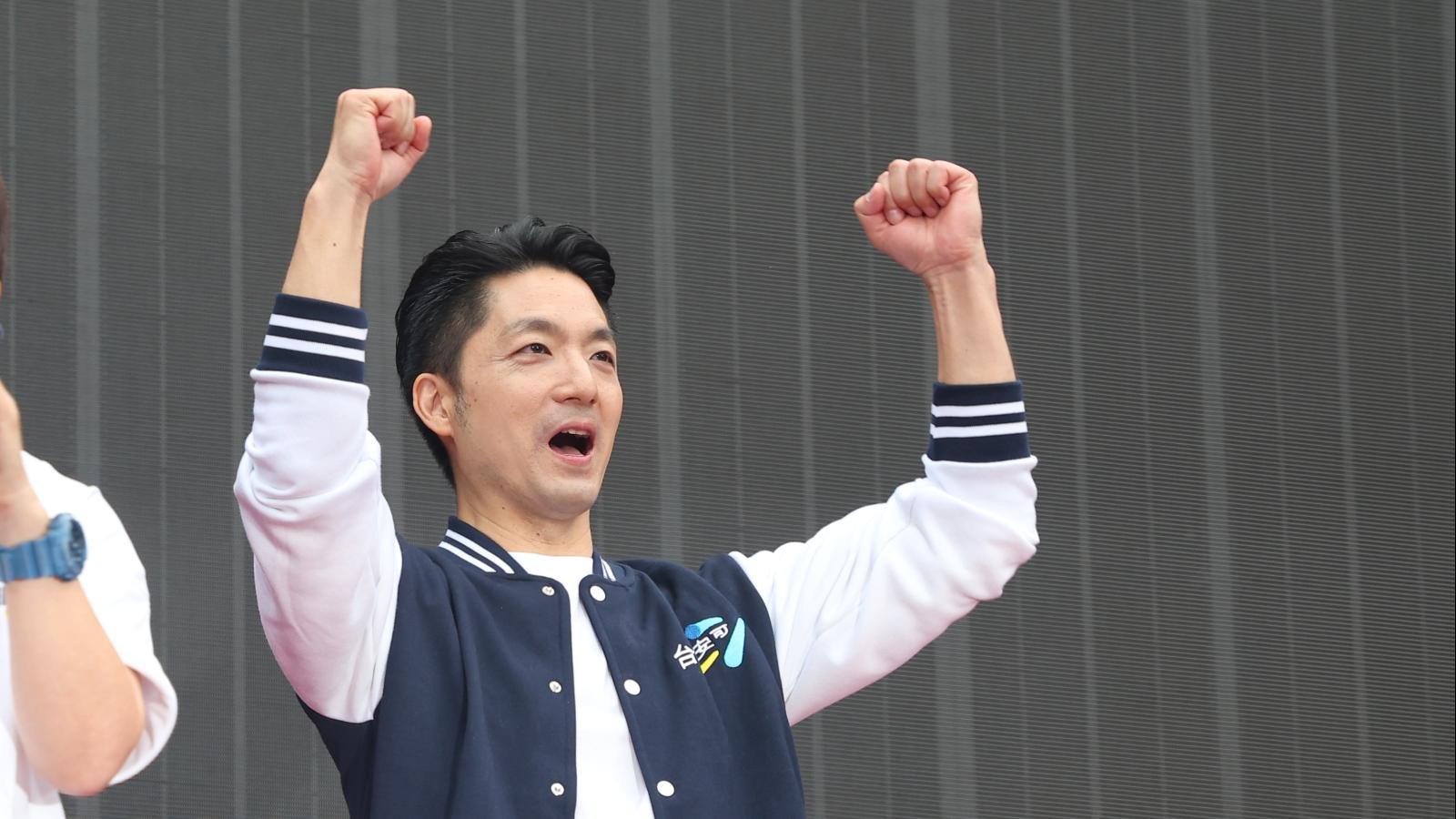 蔣萬安競總成立喊「不為選舉改變人設」 蔡康永全程參與讚:致詞很有感情