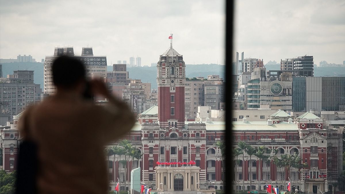 觀點投書:藍、綠、白三黨2028的勝選路徑