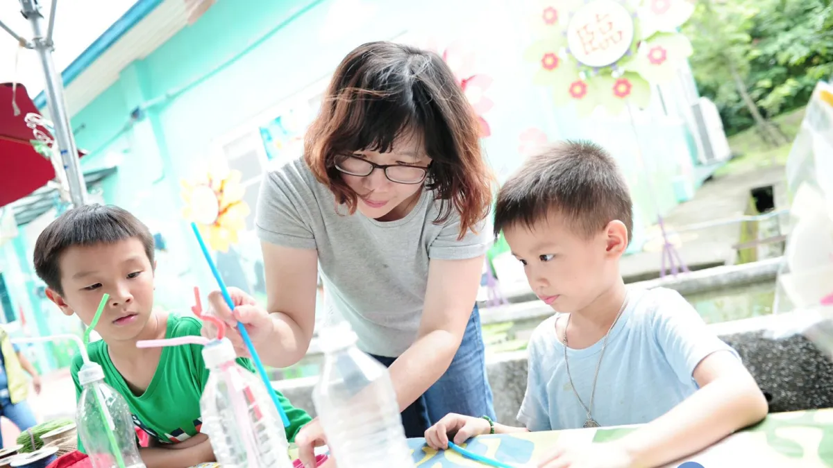 抓住暑假尾巴 屏東潮州社福園區草地音樂會老幼同歡
